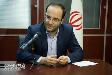 ضرورت پاکسازی نظام اداری از کارکنان و مدیران فاسد/ایجاد انضباط مالی و شفافیت در قراردادها اولویت معاونت منابع انسانی است مصاحبه اسلامیان