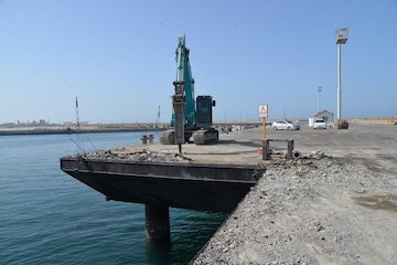 نیازمند نوسازی اسکلهها و تامین مالی برای نوسازی ناوگان دریایی هستیم جمع اوری اسکله بندر چابهار