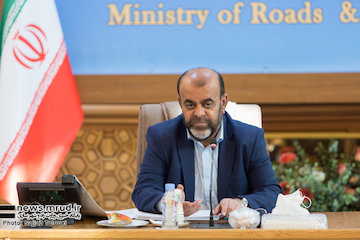 انبوهسازان در اجرای طرح نهضت ملی مسکن مشارکت داده میشوند/احتمال  افزایش سهمیه تولید مسکن برای استانهای دارای عملکرد مناسب در تامین زمین  برگزاری نشست هماهنگی طرح نهضت ملی مسکن با حضور وزیر راه و شهرسازی