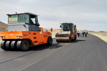 بازدید مدیر کل راه و شهرسازی سیستان و بلوچستان از روند احداث بزرگراه محور زاهدان- زابل و زاهدان- بیرجند