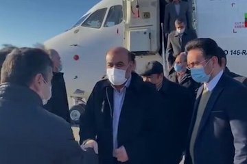 مذاکرات ایران و آذربایجان برای راهاندازی مجدد قطار مسافری نخجوان- مشهد / تلاش برای حذف عوارض سفر به آذربایجان برای ناوگان ایرانی وزیر سفر