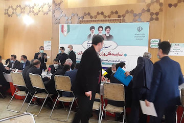 برپایی میز ارتباطات مردمی در اداره کل راه وشهرسازی استان مازندران