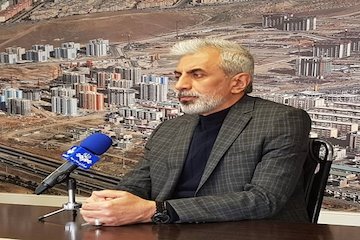 سازندگان و انبوه سازان از تسهیلات خودمالکی غافل نشوند محبت خواه
