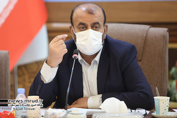 انعقاد قرارداد به منظور ساخت ۱۵۰ هزار واحد مسکن ملی در بافت فرسوده/ ساخت ۸۰۰ هزار واحد روستایی طی چهار سال/ پیشنهاد افزایش وام خرید مسکن در تهران  جلسه مدیران و معاونان وزارت راه و شهرسازی با رستم قاسمی