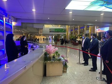 بازدید مدیرکل بازرسی، مدیریت عملکرد و حقوق شهروندان وزارت راه و شهرسازی از فرودگاه بین المللی شهید هاشمی نژاد مشهد مذنب