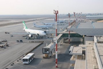 اعزام و پذیرش بیش از  ۷۱ هزار مسافر از فرودگاه بین المللی بندرعباس / برقراری ۴۴ پرواز فوق العاده از فرودگاه بندرعباس فرودگاه بندرعباس