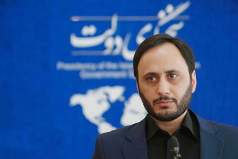 ۱۲۰ ثانیه ۲ شهریورماه| از موافقت با پرداخت تسهیلات نوسازی ۲۰۰ میلیون تومانی تا آغاز ثبتنام جدید نهضت ملی مسکن در ۴۰۰ شهر بهادری جهرمی سخنگوی دولت
