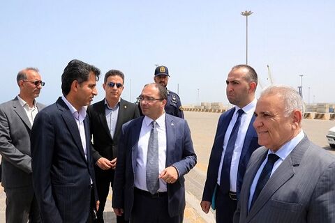 علاقمند به انتقال کالای ارمنستان از مبدا هندوستان و از طریق بندر چابهار هستیم/ دورنمای همکاریهای اقتصادی، تجاری و ترانزیتی دو کشور بسیار روشن و رو به جلو خواهد بود بازدید سفیر ارمنستان از بندر چابهار