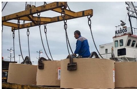 رشد ۳۹۵ درصدی واردات کاغذ به بندر نوشهر در سال جاری واردات کاغذ