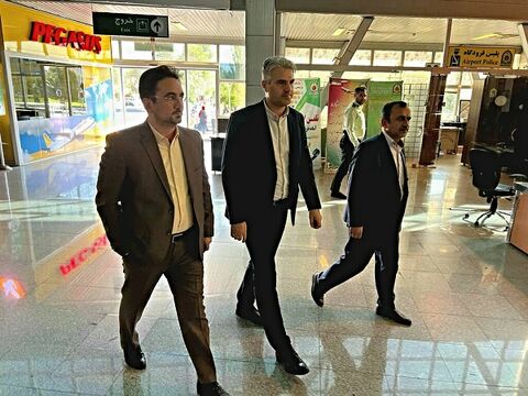 بازدید عضو هیات مدیره شرکت فرودگاهها از ترمینال و سطوح پروازی فرودگاه تبریز  هادی یوسف پور آذری