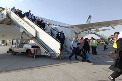 شانزدهمین روز عملیات برگشت حجاج /برقراری ٨ پرواز از مدینه به دو فرودگاه بین المللی زاهدان و امام خمینی (ره)  بازگشت حجاج