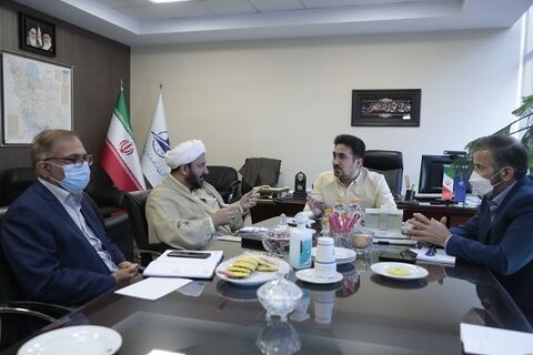 "دغدغه، تخصص و تجربه" عوامل موفقیت در فعالیت فرهنگی است/اهمیت ایجاد فضای عاشورایی در شرکت فرودگاهها نشست هم اندیشی در خصوص برگزاری مراسم ایام ماه محرم در شرکت فرودگاه ها