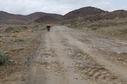 ریزش برداری و ترمیم آبردگی های بارندگیهای روز گذشته توسط راهداران پرتلاش در محورهای مواصلاتی شهرستان‌های مهرستان و سراوان