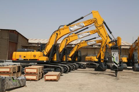 نوسازی و اورهال ۳۵ دستگاه ماشینآلات راهداری در آذربایجان غربی ببینید | نوسازی ناوگان ماشینآلات بنیاد مسکن با خرید و ارسال ۷۱ دستگاه به ۳۱ استان کشور