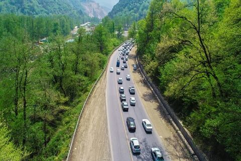 کاهش ۸.۵ درصدی تردد در محورهای برونشهری نسبت به روز قبل  ترافیک جاده