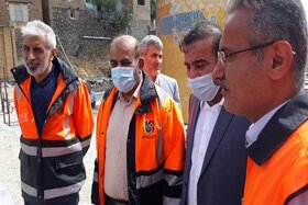 بازدید وزیر راه و شهرسازی از منطقه سیل‌زده امامزاده داود و نظارت بر نحوه امدادرسانی