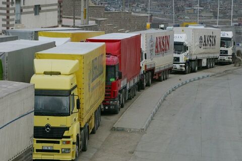 ترانزیت ورودی و خروجی بیش از یک میلون و ۵۰۰ تن کالا از پایانه مرزی بیله سوار/ صدور مجور برای ورود چهار هزار وسیله نقلیه زیر پنج سال کارکرد به کشور ترانزیت