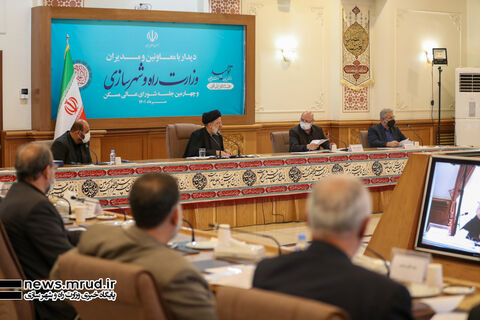 الگوی معماری ایرانی-اسلامی در همه ساختوسازها ملاک قرار گیرد/ تنظیمگری در بازار مسکن از طریق افزایش عرضه از اولویتهای مهم کشور است ببینید | چهارمین جلسه شورای عالی مسکن