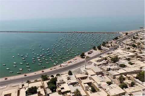 طرح ترافیکی بندرلنگه با هدف تسهیل ترافیک درون بندری اصلاح میَشود بندر لنگه