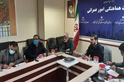 بررسی پرونده هایی ازشهرهای رباط کریم و پاکدشت در راستای تامین زمین طرح نهضت ملی مسکن کمیسیون5