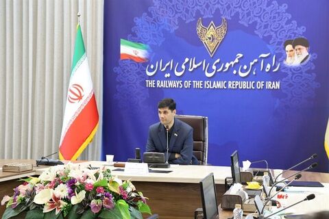 اصلاح آیین نامه کیلومتراژ در راستای رعایت عدالت و سیاستهای جدید شرکت راه آهن سید میعاد صالحی