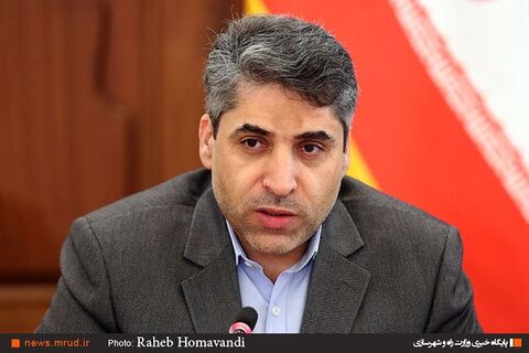 بیتوجهی به دستور وزارت راه و شهرسازی مبنی بر تقاضای توقف پروژه متروپل  محمودزاده