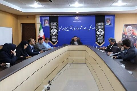 بهرهبرداری از ٢١ کیلومتر بزرگراه و راه اصلی برای تردد آسان زائران اربعین دکتر حمزه لو