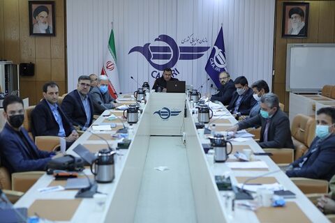 محدودیتی برای ورود شرکتهای دانش بنیان و استارتاپها به بخش هوایی کشور وجود ندارد/احیا پژوهشگاه وزارت راه و شهرسازی نشست رئیس سازمان هواپیمایی کشوری با شرکت های دانش بنیان