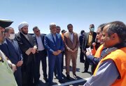 ببینید/  بهره برداری از پروژه احداث و اجرای آسفالت راه روستایی جمز شهرستان طبس