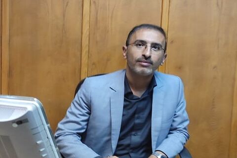 تخصیص ۲۰۰ تن قیر و اجرای عملیات آسفالت محلات کم برخوردار در پیشوا شافعی