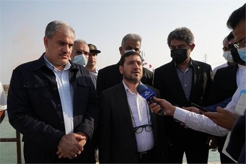 آمادگی بنادر بوشهر برای پشتیبانی از جام جهانی فوتبال/ راهاندازی ترمینال مسافری در سریعترین زمان ممکن/ هر نوع آلودگی دریایی در آبهای ایران با پهبادها و سیستمهای پایش با دقت شناسایی میشود علیاکبر صفایی