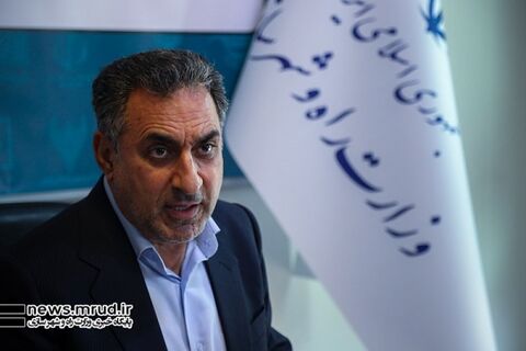 تکمیل آزادراه تهران-شمال با هدف حفاظت از محیط زیست/ پیشرفت ۸۸ درصدی عملیات راهسازی در  قطعه دو آزادراه خادمی