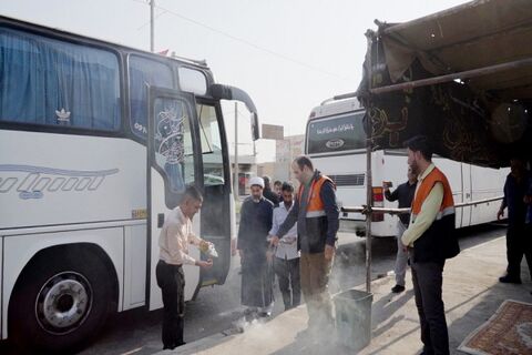 نخستین کاروان محلات کم برخوردار خوزستان به عتبات عالیات اعزام شد اربعین حسینی خوزستان