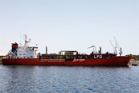 از سرگیری صادرات گاز مایع از پایانه نفتی بندر شهید باهنر بندر شهید باهنر