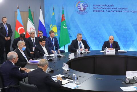 پیشنهاد تشکیل «کمیته همکاری حمل و نقل، ترانزیت، تعرفه و تجارت و گمرکی»  کشورهای ساحلی خزر مخبر در روسیه