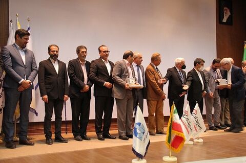 تجلیل از پروژههای برتر در بیستمین همایش روز بتن و چهاردهمین کنفرانس ملی بتن تجلیل