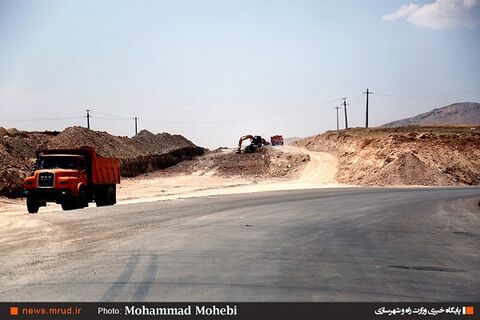 احداث جاده خلخال-منجیل منوط به تامین اعتبار لازم/ برنامهریزی برای اضافه شدن ۵۰ کیلومتر بزرگراه به بزرگراههای استان اردبیل طی شش ماه آتی خلخال منجیل