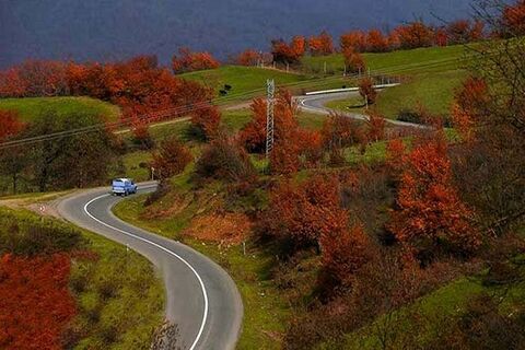 تداوم روند روبه رشد ترانزیت از قلمرو کشور/ ترانزیت ۶۱۴ هزار تن کالا از پایانه مرزی پرویزخان جاده پاییزی