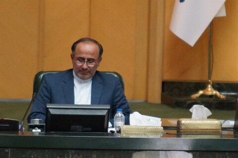 بیانیه ۱۵۰ نفر از نمایندگان مجلس به منظور قدردانی از خدمات تلاشگران راهداری در ایام اربعین نماینده مجلس