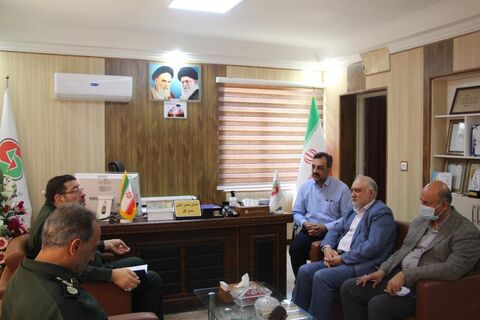 تعمیم ریشه های انقلاب به رانندگان، فضای تبلیغی دشمن  را کوچکتر می کند دیدار با سرهنگ سلامی.JPG