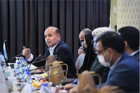 تعیین ضربالاجل هیات بازرسی نهاد ریاست جمهوری به دستگاههای ذیربط برای ترخیص کالاها از بندر امام (ره)/ وجود حدود چهار میلیون تن کالای اساسی در انبارهای بندرامام خمینی(ره) مدیر کل بنادر خوزستان