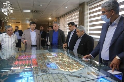 تبادلات تجاری ایران و قزاقستان به سه میلیارد دلار میرسد/ ابراز شگفتی ژومان گارین از حجم تجارت و عملیات بندری در بندر شهید رجایی در شرایط تحریمی قزاقستان