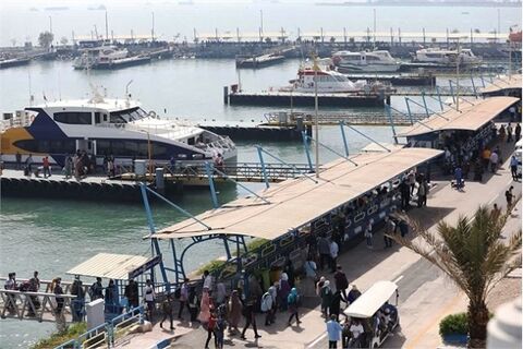 خط مسافری بندر شهید حقانی به جزیره ابوموسی راهاندازی شد خط مسافری بندر شهید حقانی