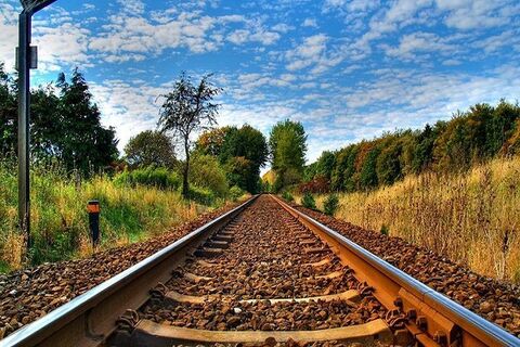 ریل راه آهن