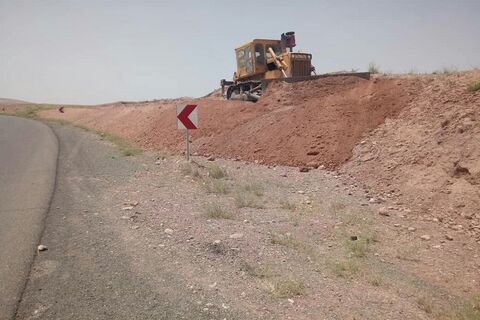 انجام 100 مترمربع عملیات ترانشه برداری در محور روستایی دوغآباد 152664