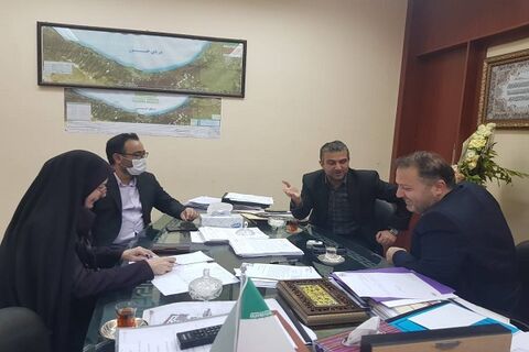 برگزاری جلسه ساماندهی و پیگیری زمینهای قابل واگذاری اداره کل راه و شهرسازی گیلان به مددجویان بهزیستی  گیلان-نشت مدیران کل راه وشهرسازی وبهزیستی