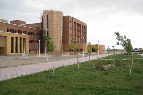 ۱۴ بیمارستان با یکهزار و ۲۸۰ تخت در استان اصفهان و سمنان ساخته شد