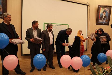 فرزندان کارکنان اداره کل راهداری و حمل و نقل جادهای آذربایجان غربی آینده سازان مهین اسلامی جشن تکلیف فرزندان کارکنان این اداره کل