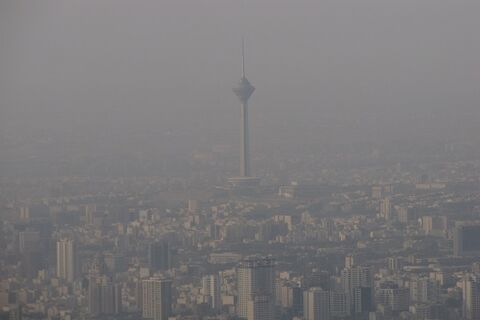 هشدار وضعیت نارنجی برای تهران و البرز/کاهش دما در نواحی شرقی کشور