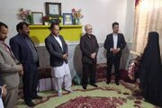 ببینید/دیدار مشاور ریاست سازمان راهداری وحمل و نقل جاده ای کشور در امور ایثارگران با خانواده معظم شهدای راهداری و حمل و نقل جاده ای جنوب سیستان و بلوچستان